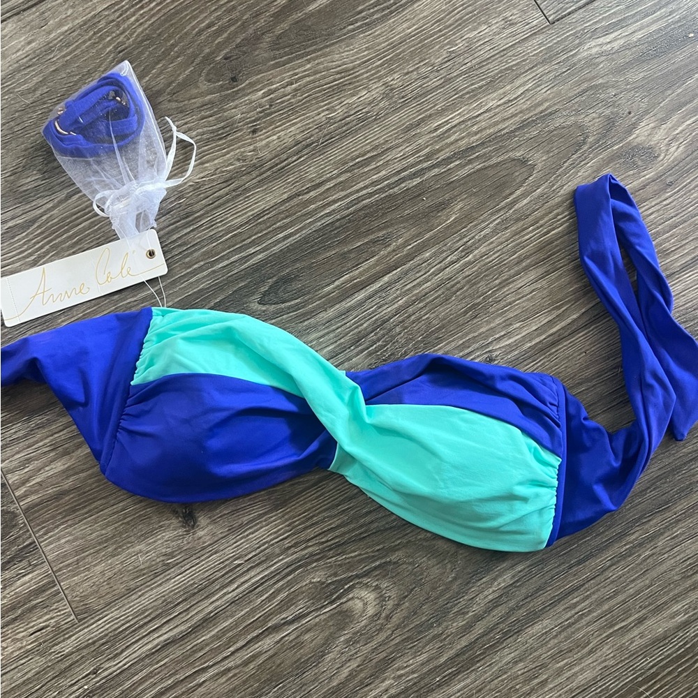 Anne Cole Two Toned Strapless Bikini Top (comes with straps)